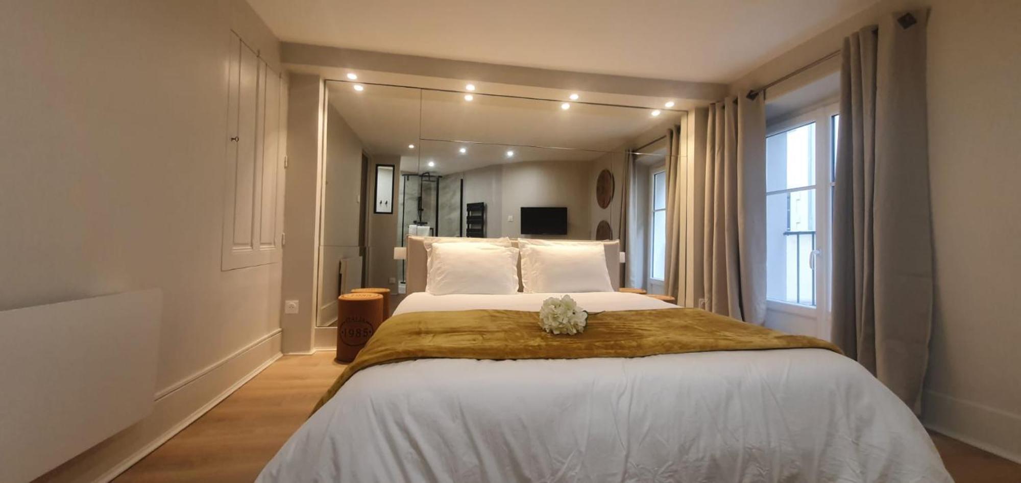 Suite Vinicole Hypercentre, Bastille & Gare 9 Min A Pied Grenoble Dış mekan fotoğraf